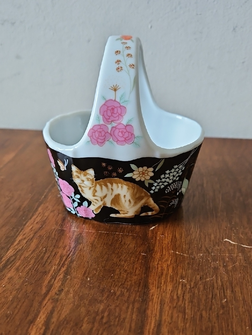 Vintage Porcelain Small Trinket Basket With Cat, Flowers And Butterflies